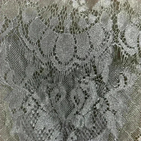 Hollister Woman’s Off the Shoulder Black Lace Top - Picture 6 of 10